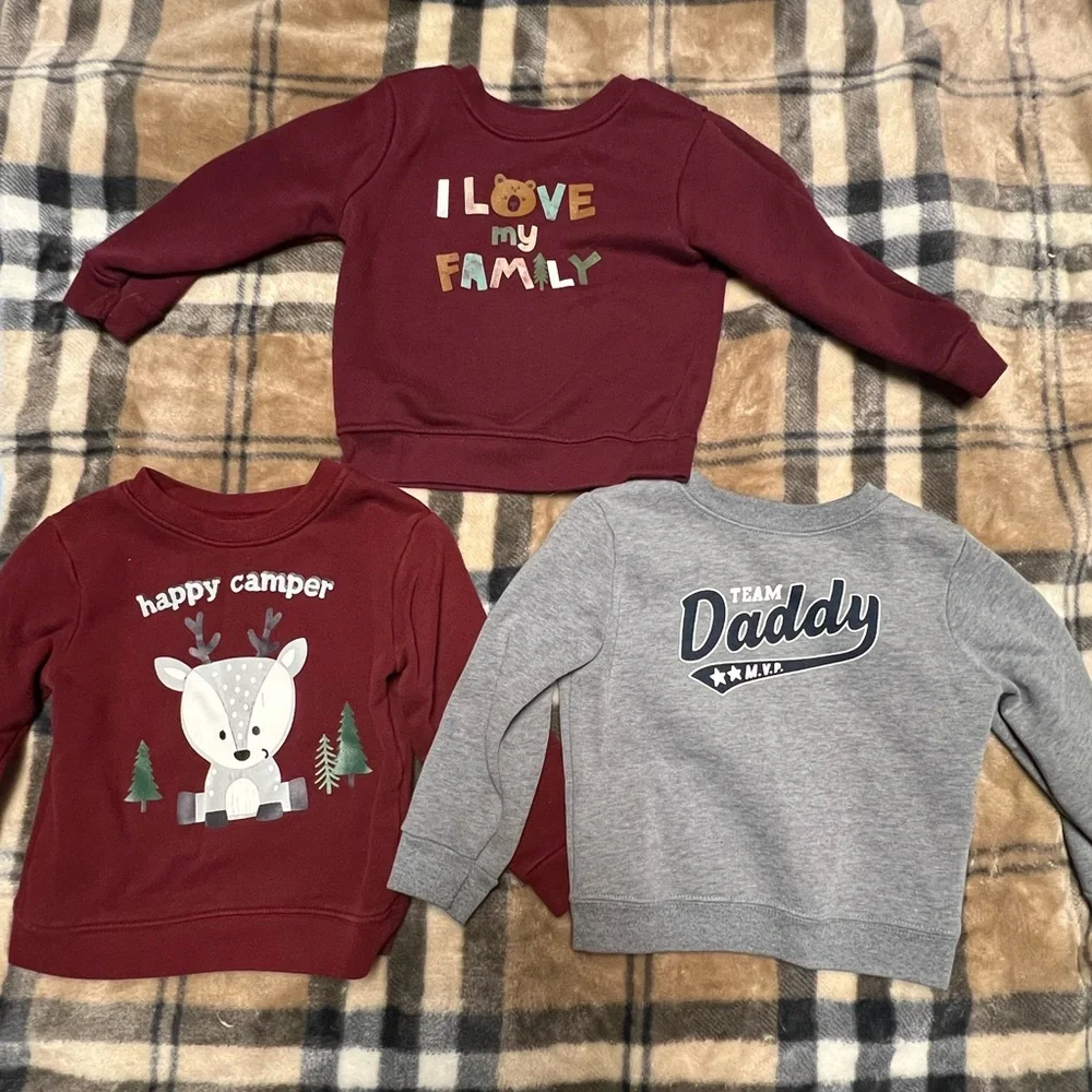 Boys crew necks/ sweatshirts - Picture 1 of 2